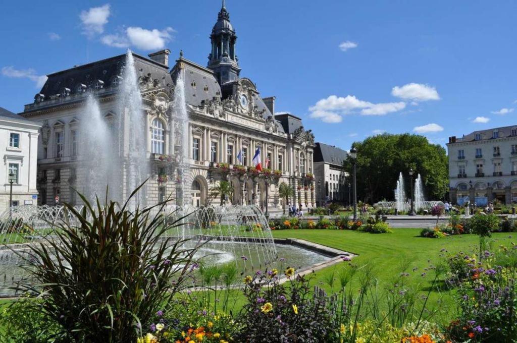 Le Balzac / Colbert - Bord De Loire Appartement Tours Buitenkant foto